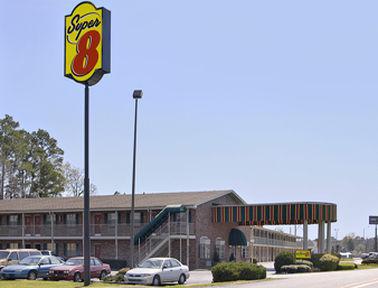 Super 8 By Wyndham West Monroe Hotel Exterior photo